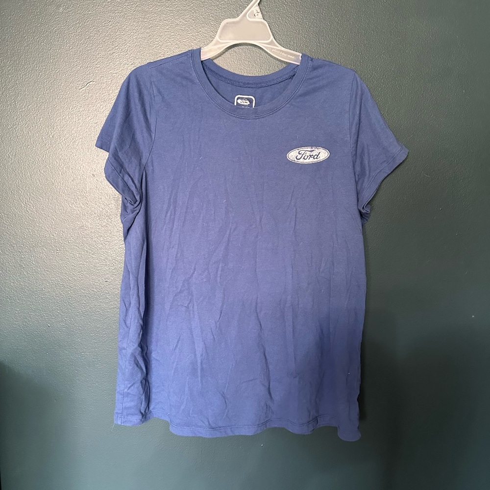 Torrid size 1 Ford Mustang tshirt